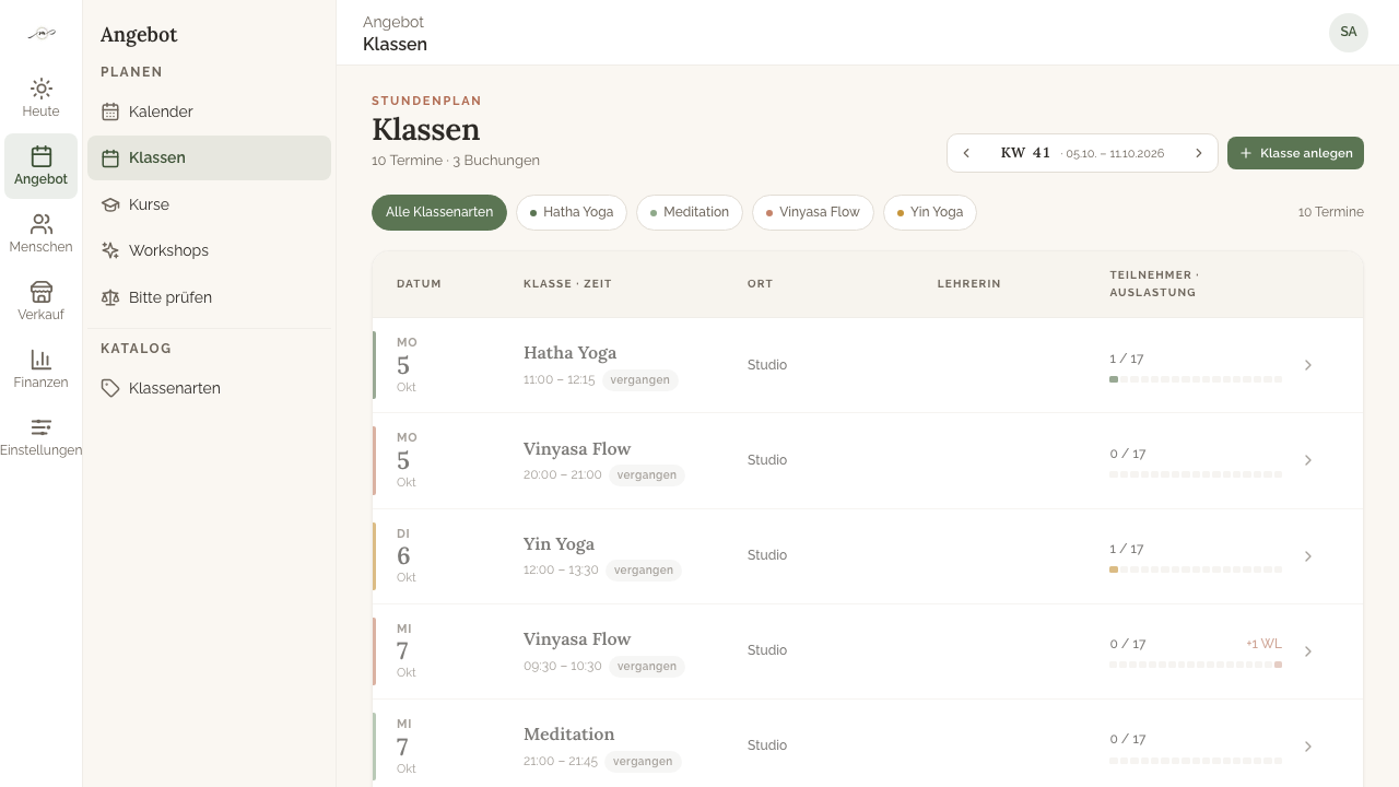 Öffne Angebot › Klassen. Hier siehst du alle Klassen deines Studios.